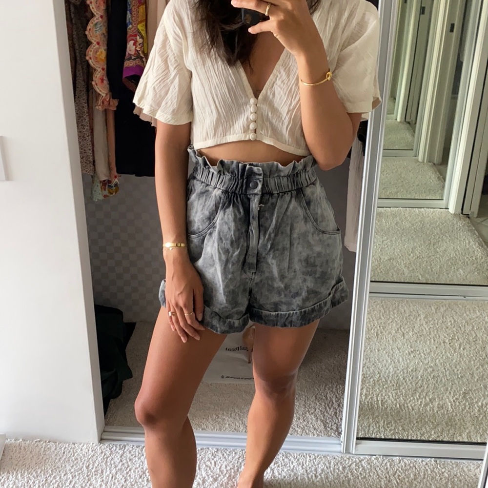 Isabel Marant Étoile 'Itea' acid wash shorts